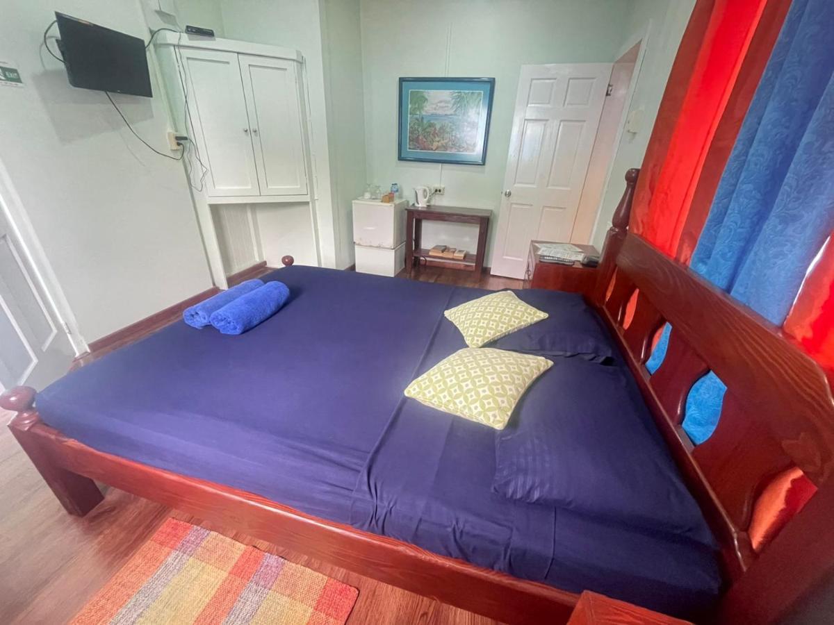 Miller'S Guest House Buccoo Esterno foto
