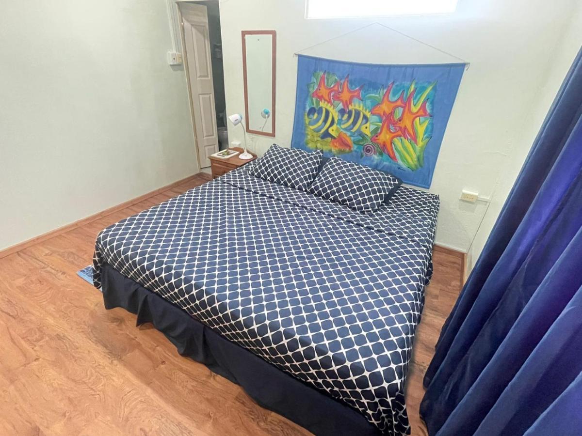 Miller'S Guest House Buccoo Esterno foto