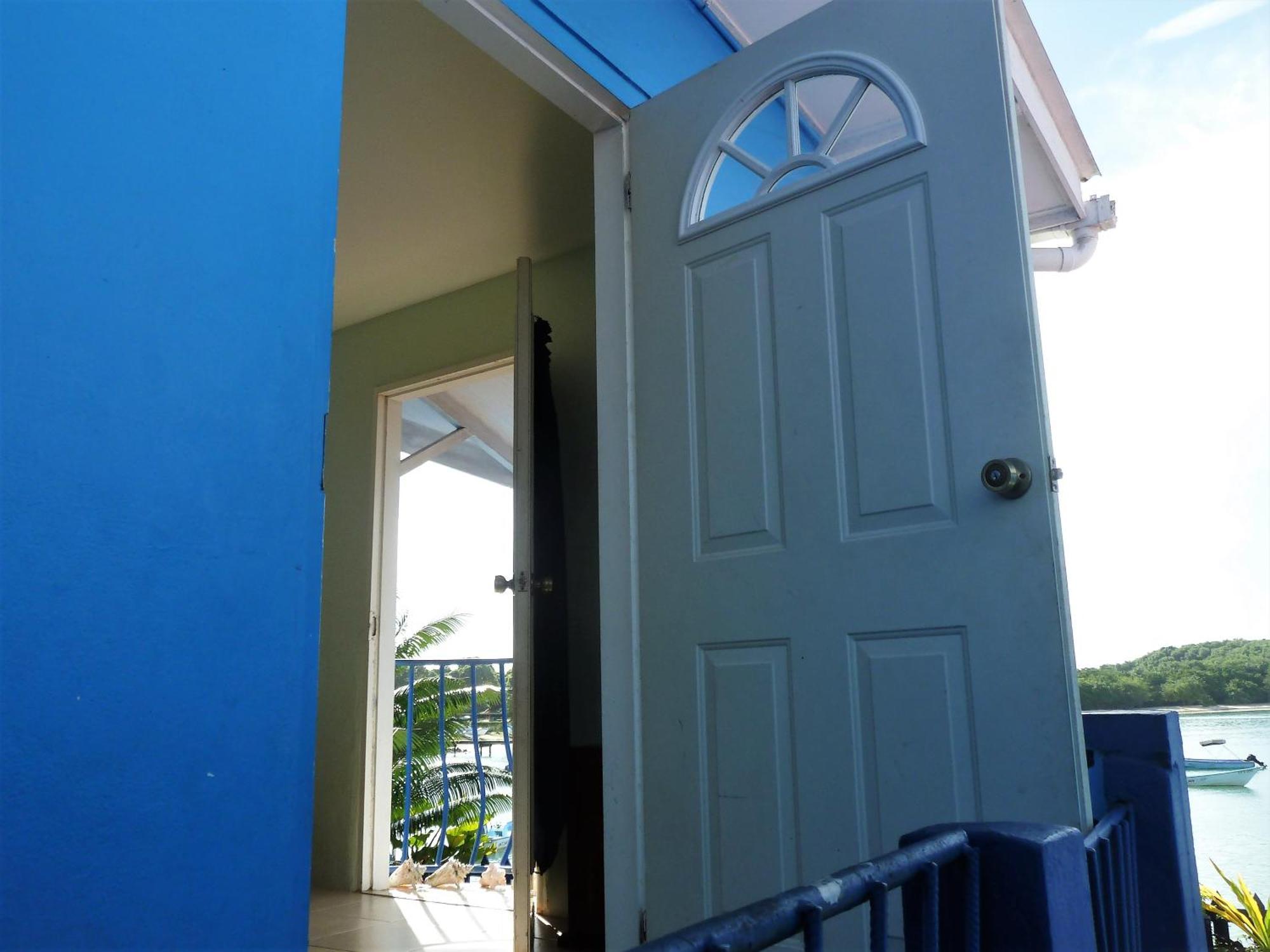 Miller'S Guest House Buccoo Esterno foto