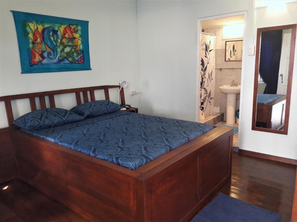 Miller'S Guest House Buccoo Esterno foto